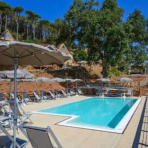 https://il-castagno-toscana-glamping.it-tuscanyhotel.com